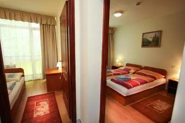 فندق Kiss Family