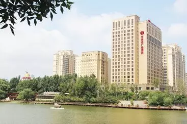 فندق Ramada Plaza Weifang