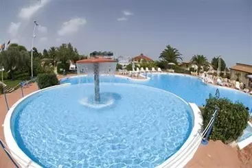 Villaggio Hotel Club La Pace