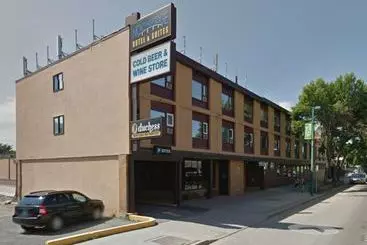 Northbridge Hotel And Suites