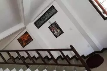 Majatalo Days Inn B/b