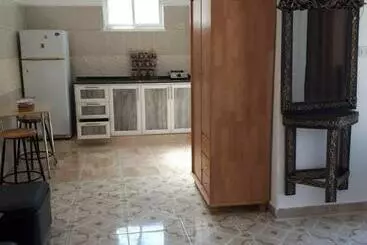 پانسیون Generous Guest House