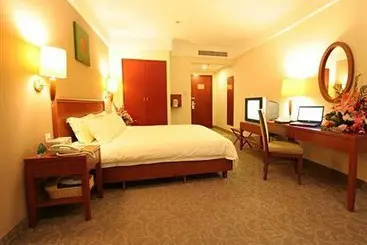 酒店 Green Tree Inn Nanyuan Hefei