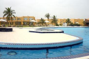 Отель Samharam Resort Salalah