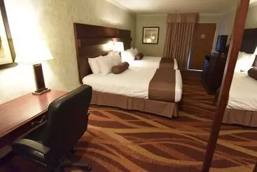 בית מלון כפרי Tropical Inn North Battleford