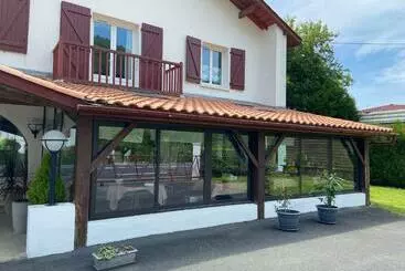 Aamiaismajoitus (B&B) Maison Amoraina