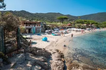 هتل Akwabay   Les Villas Du Cap