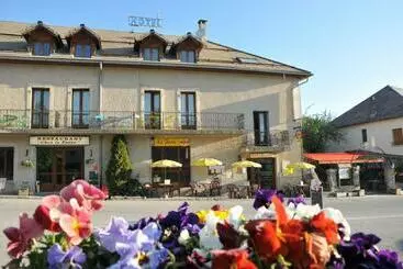 Hotel Chez Le Poète