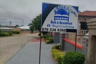 Nsuku Bed And Breakfast