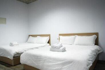 تختخواب و صبحانه 首爾한성民宿