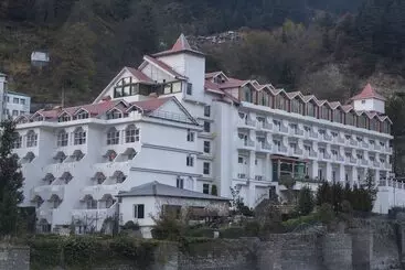 Resort Mastiff Grand Manali