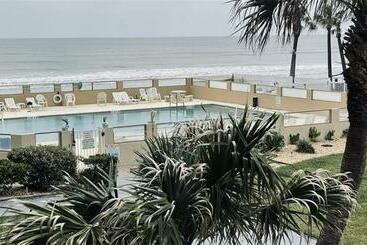 Апарт-отель Sun And Fun