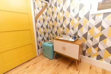 ベッドアンドブレックファースト The Yellow Room @ Salisbury Barn