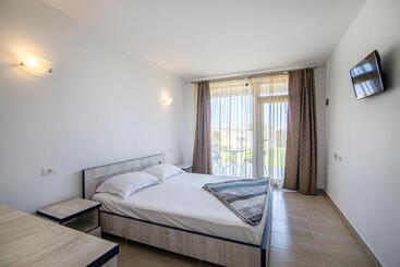 Pensão Sea View Vama Veche Adults Only