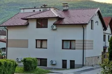 پانسیون Apartments Foča