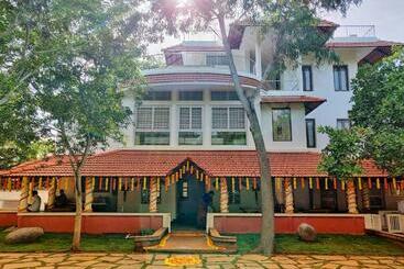 Пансион Sun Farm House