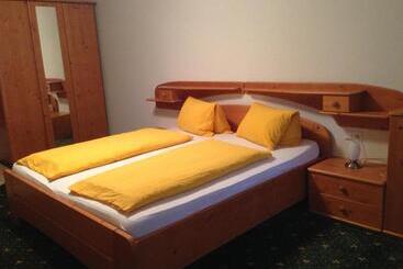 فندق صغير Alpengasthof Hoiswirt