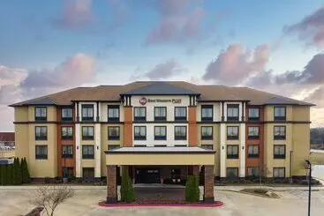 בית מלון כפרי Best Western Plus Tupelo Inn & Suites