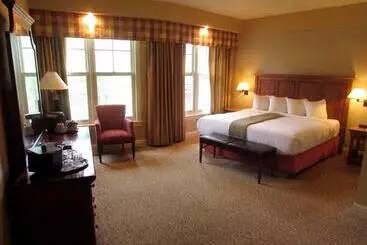 Lomakeskus Calabogie Peaks Hotel, Ascend Hotel Collection