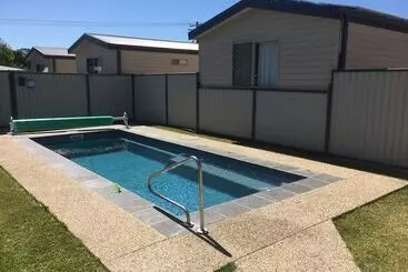 Hotel Clarence Head Caravan Park