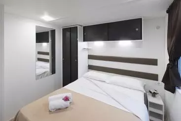 Hotelli Campeggio Conca D Oro