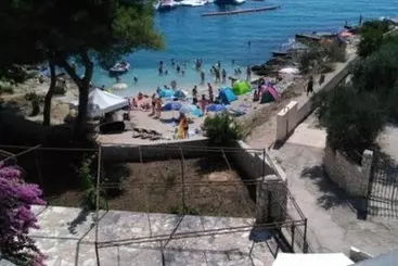 Hotelli Lovely Double Bed Room With Balcony And Sea View
