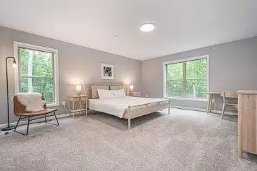 Mökkimajoitus Limestone Chalet