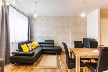 Hotel Fogra Travel Pokoje Goscinne