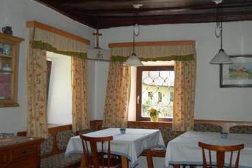 Отель Schafferhof