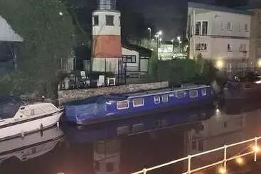 Hotelli The Waterside Bar Rooms & Restaurant