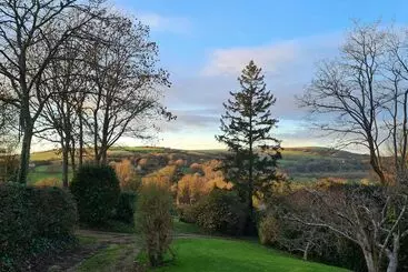 コテージ Lovely Hillside Cabin In The Heart Of The Cuckmere