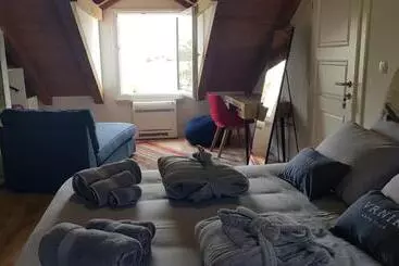 Aamiaismajoitus (B&B) Vrnik Arts Club