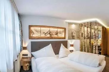 Hotel Almhof Reithof Pitztal