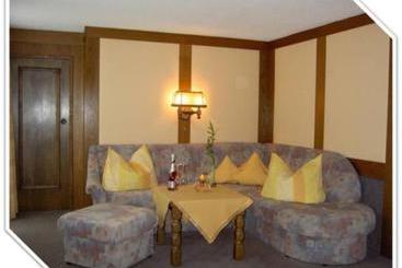 Bed and Breakfast Ferienpension Florian Hösle