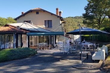 ベッドアンドブレックファースト Le Pavillon Du Lac