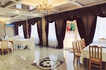 فندق Cafe Tourist