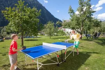 Casa Rurale Apart Central – Premium Mountain&garden