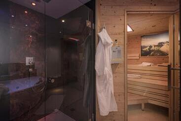 별장 Apart Central – Premium Mountain&garden