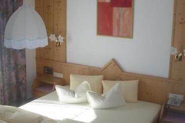 Aparthotel Garni Am Johannesbrunnen