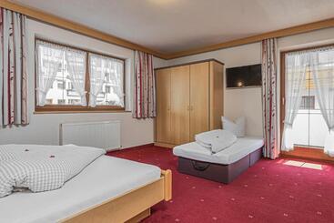 צימר Garni Vierjahreszeiten