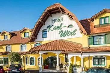 ホテル Karl Wirt