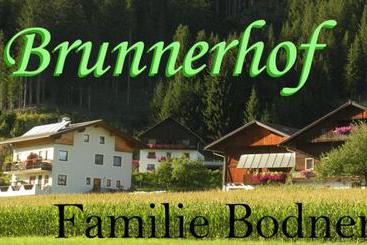 茅舍 Bauernhof Brunnerhof