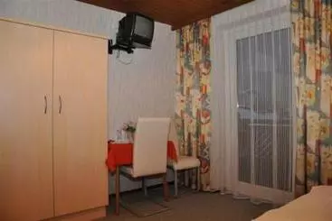 Пансион Gaestehaus Pillinger