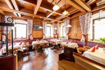 בית מלון כפרי Heitzmann