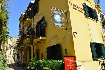 هتل Le Piccole Grotte