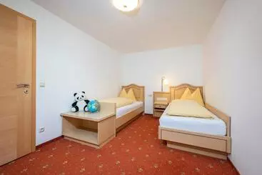 ペンション Gasthof Kleefeld