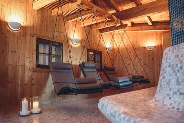 Gourmet   Boutique Hotel Tanzer