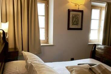 فندق Locanda Lo Scudo