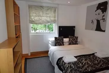 아파트 Studios2let