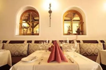 Отель Fetzers Land